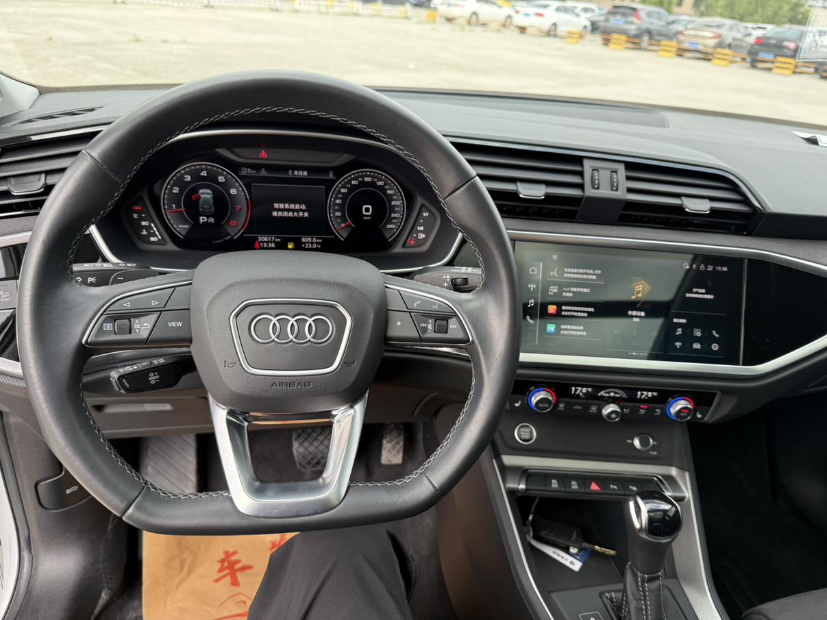 Audi Q3 2022, фото 17