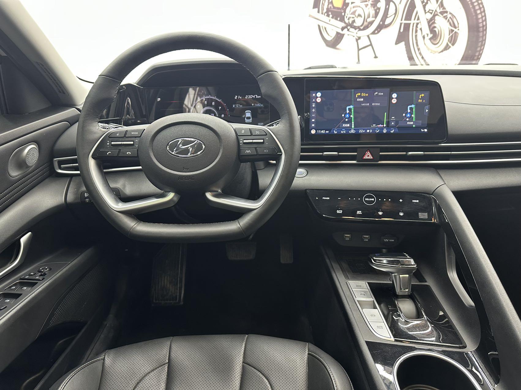 Hyundai Elantra 2022, фото 15