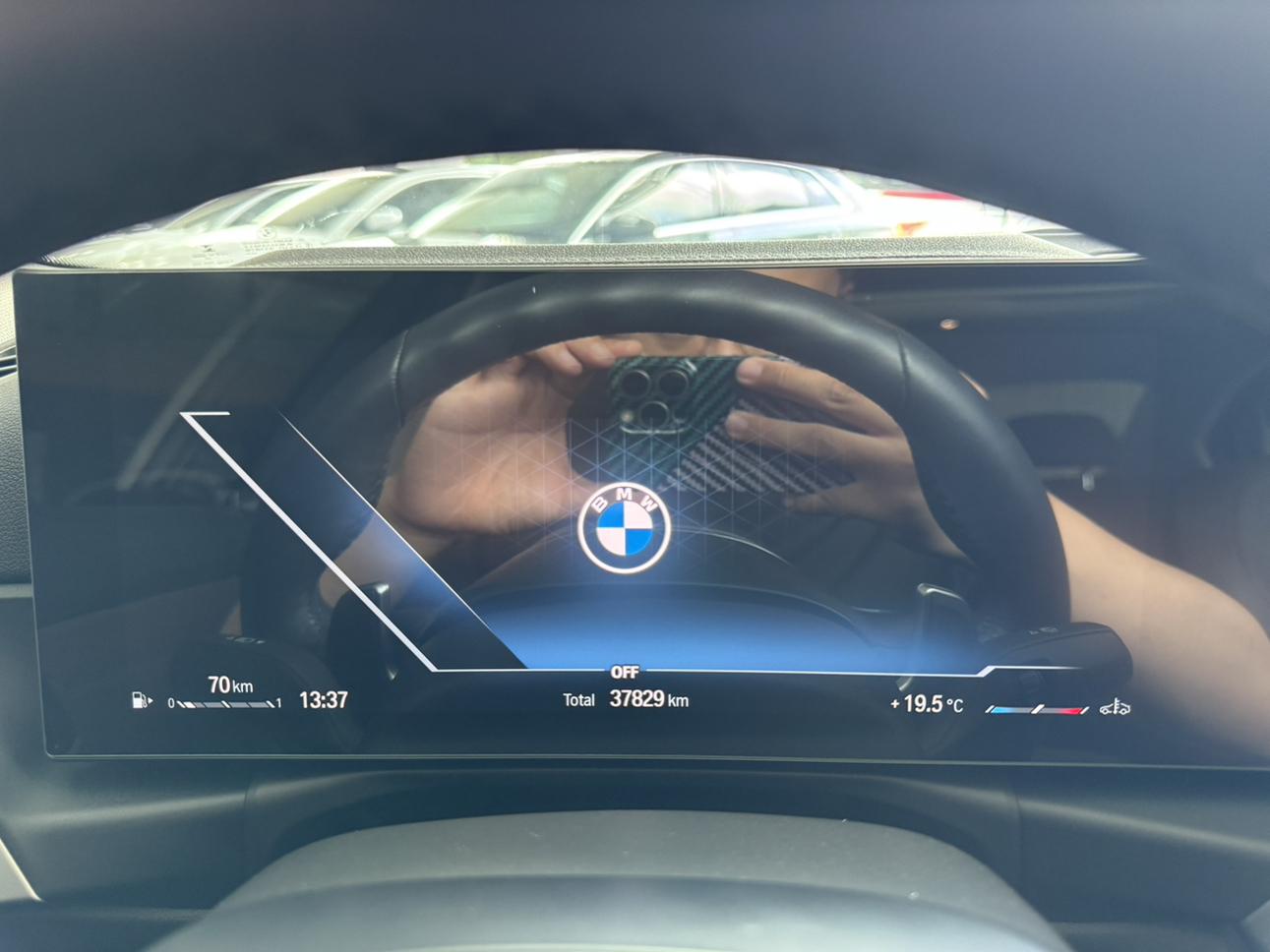 BMW 3 2023, фото 12