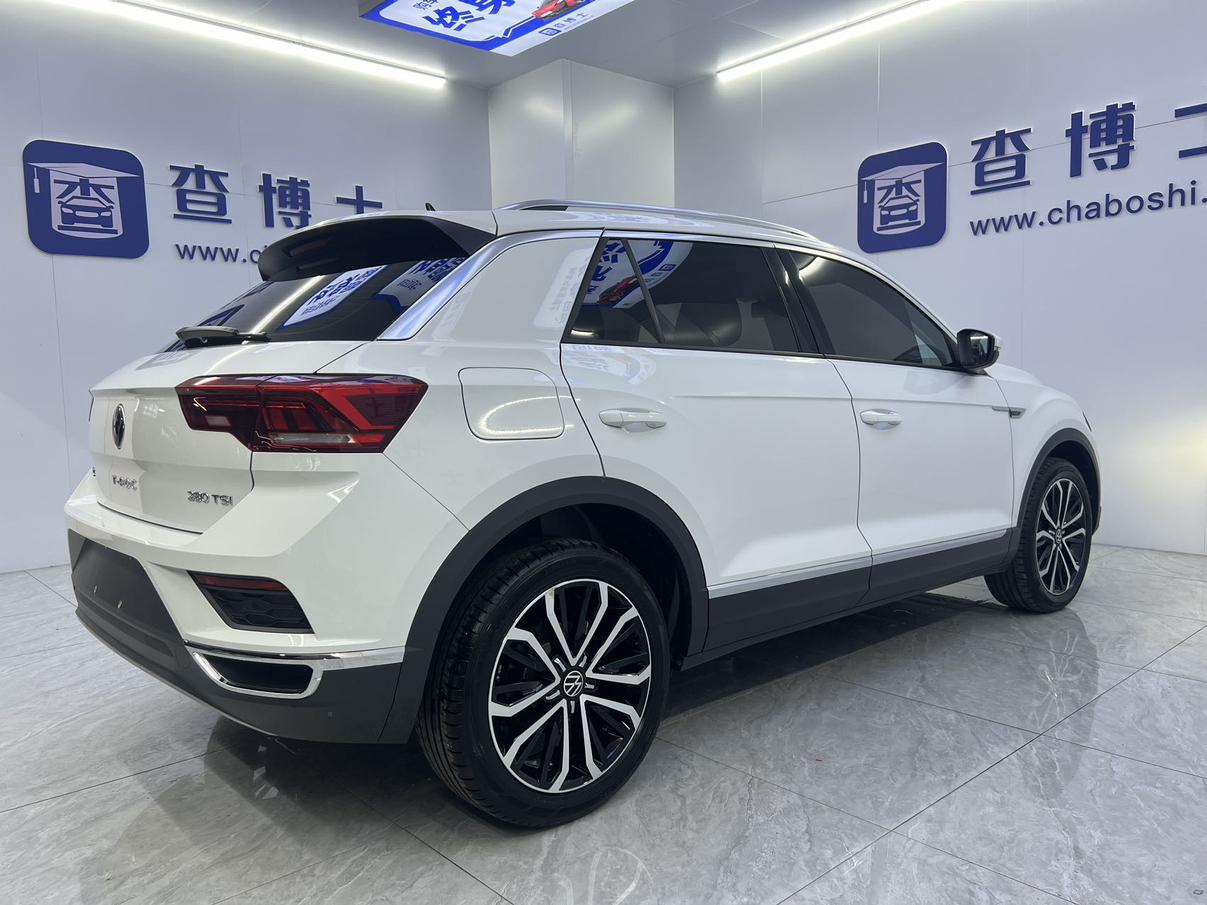 Volkswagen T-Roc 2022, фото 16
