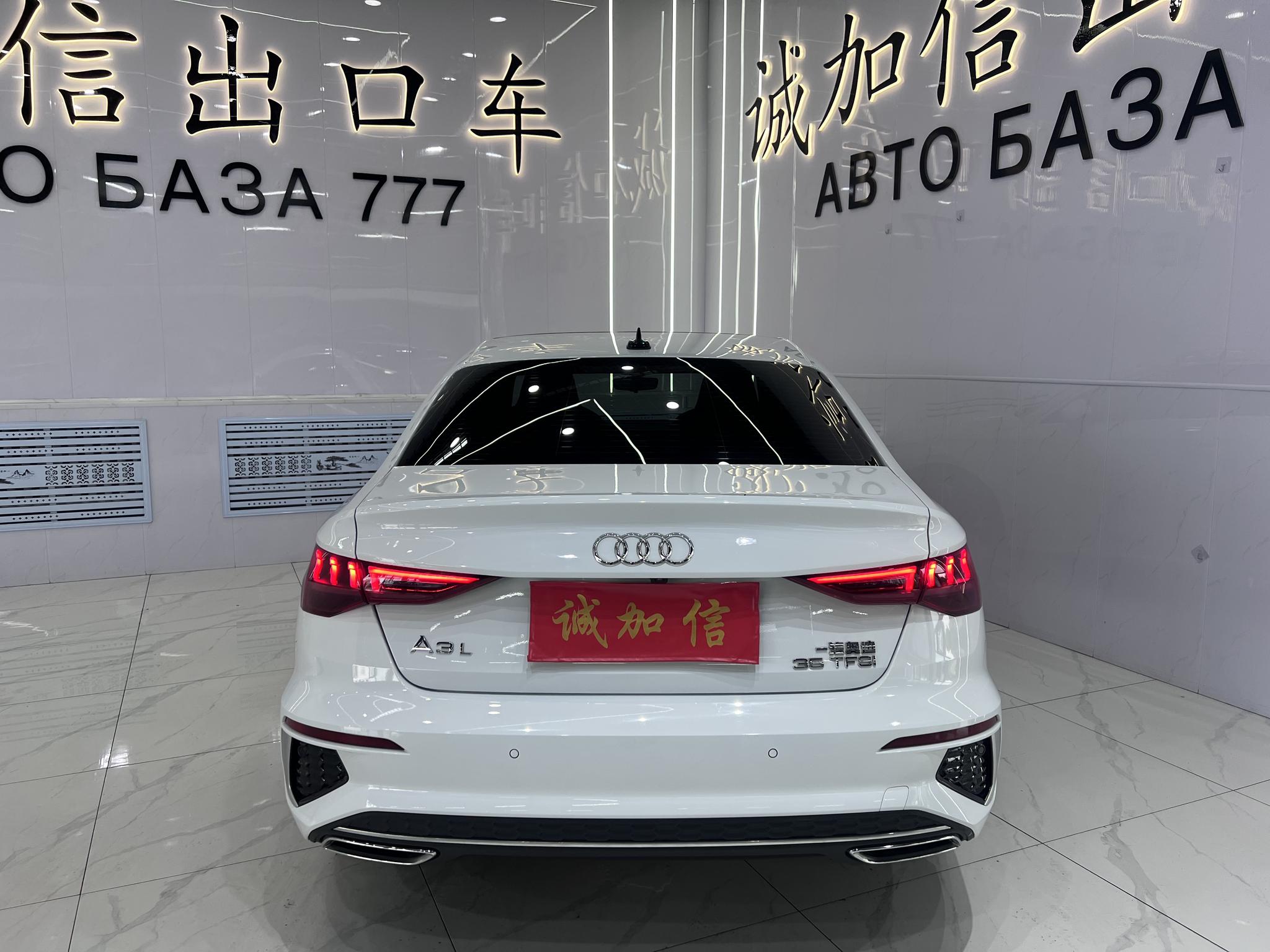 Audi A3 2022, фото 5