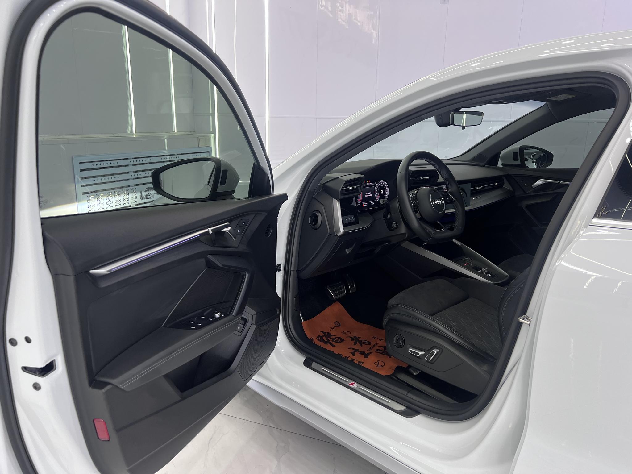 Audi A3 2022, фото 7