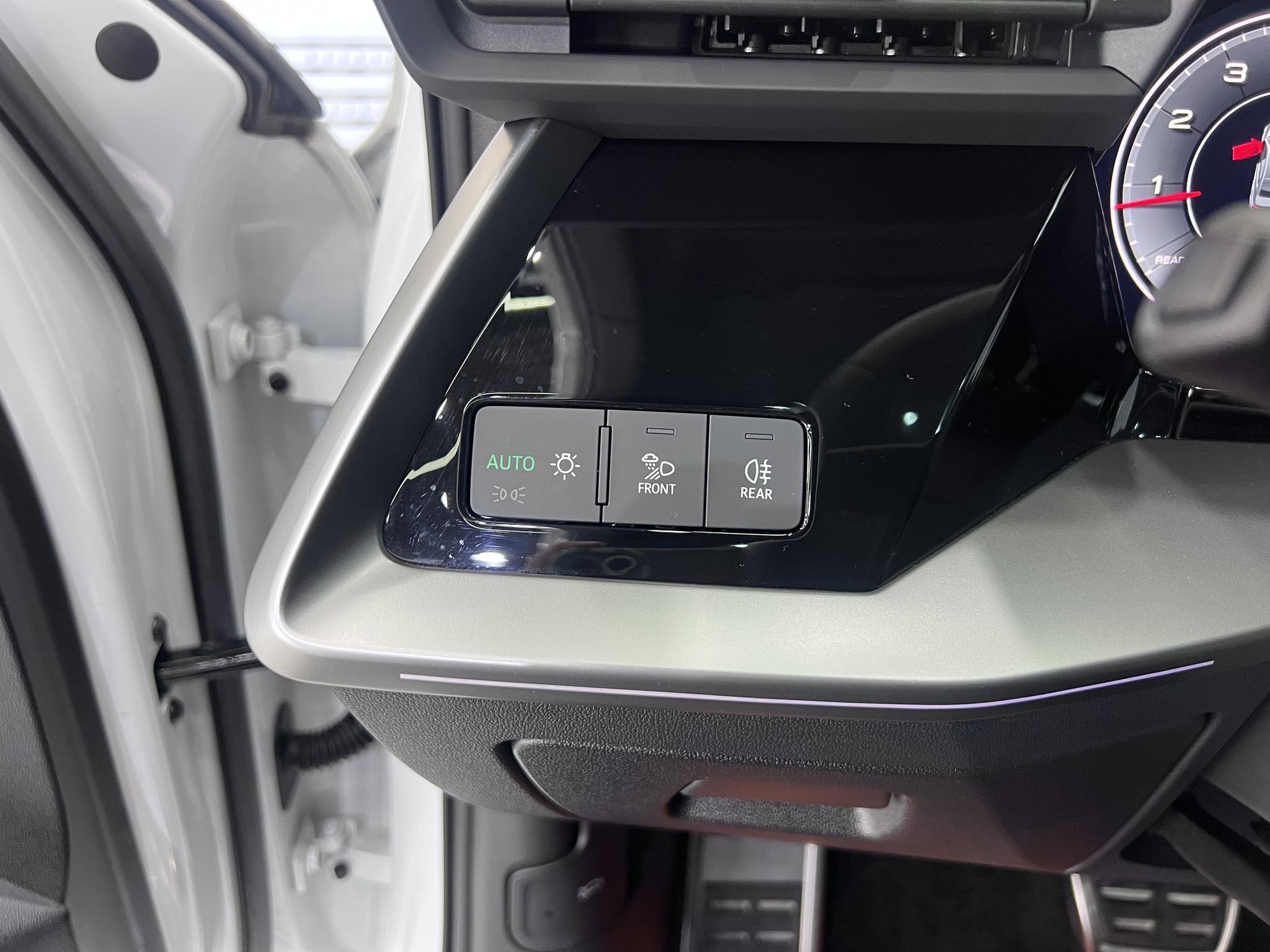 Audi A3 2022, фото 9