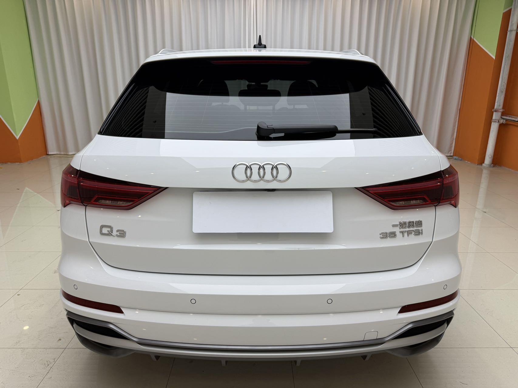 Audi Q3 2022, фото 14