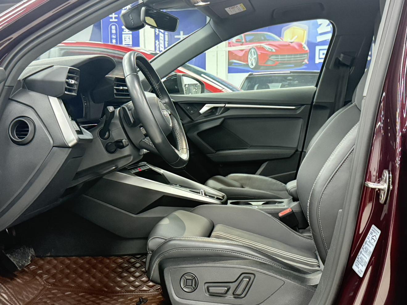 Audi A3 2021, фото 17