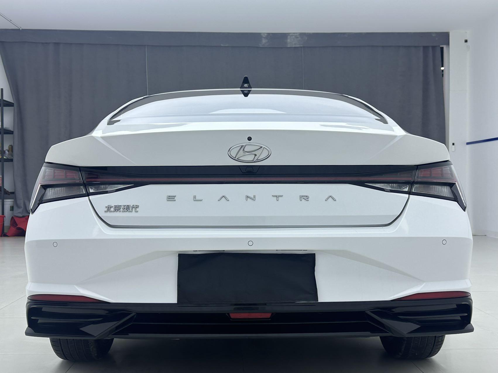 Hyundai Elantra 2022, фото 5