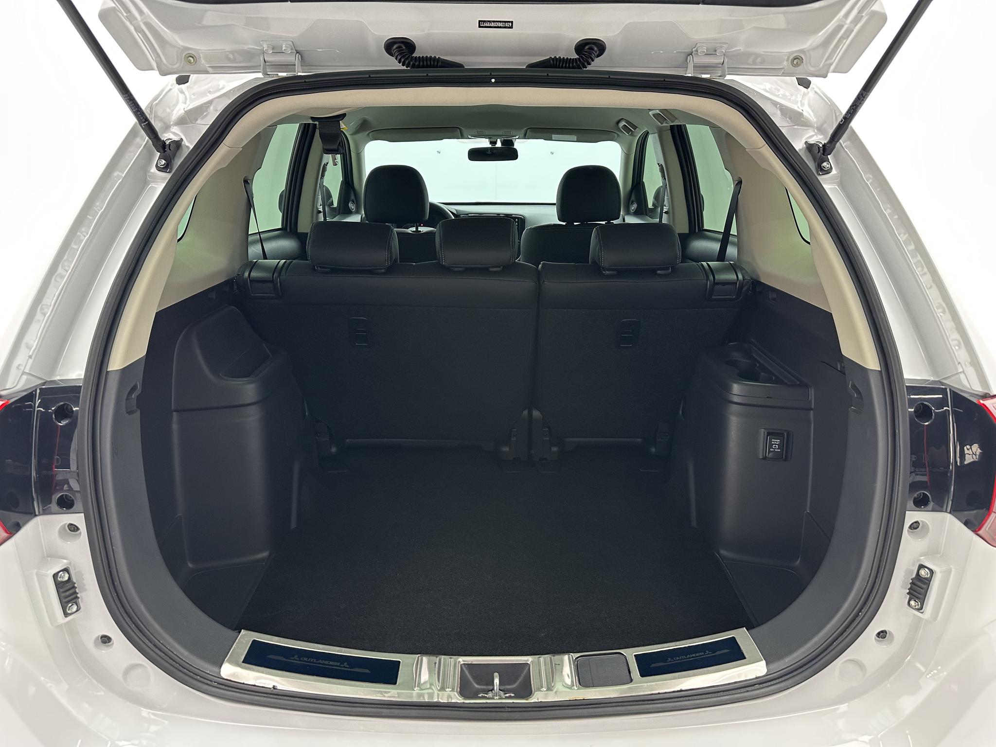 Mitsubishi Outlander 2021, фото 17