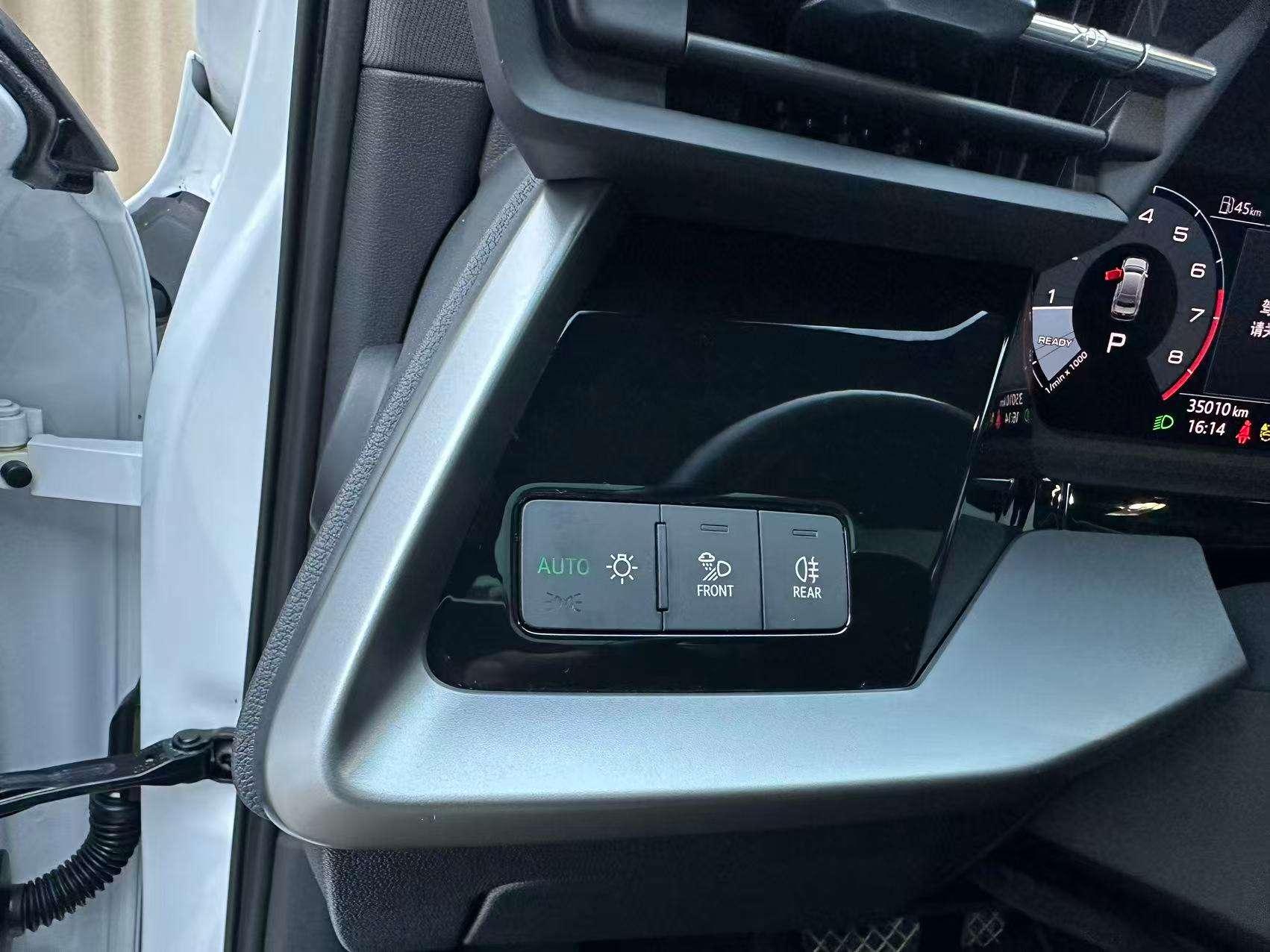 Audi A3 2023, фото 14