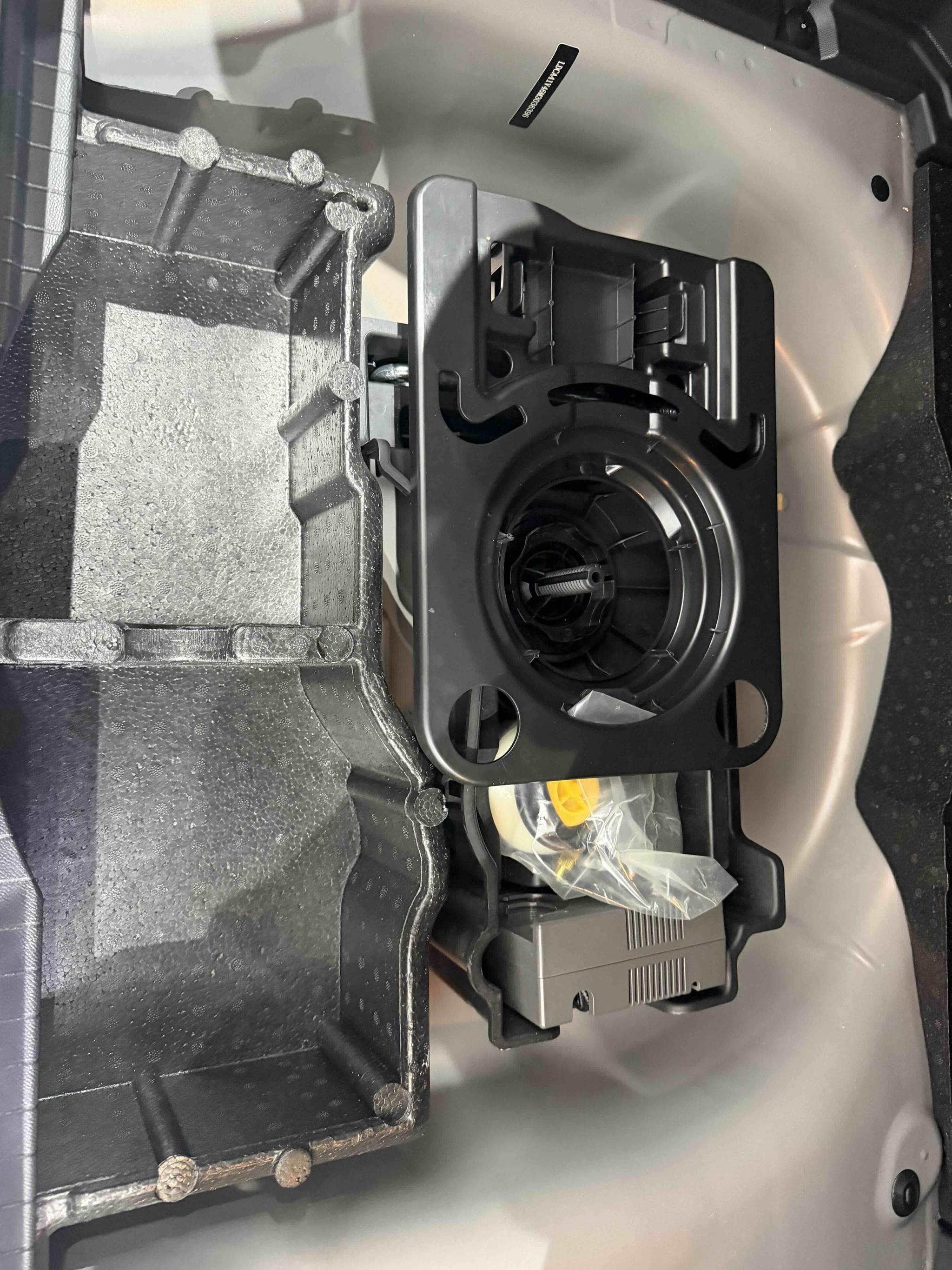 Peugeot 2008 2022, фото 12
