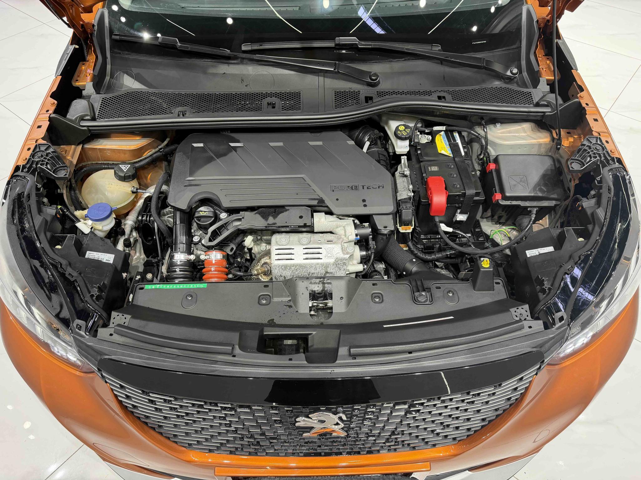Peugeot 2008 2022, фото 13
