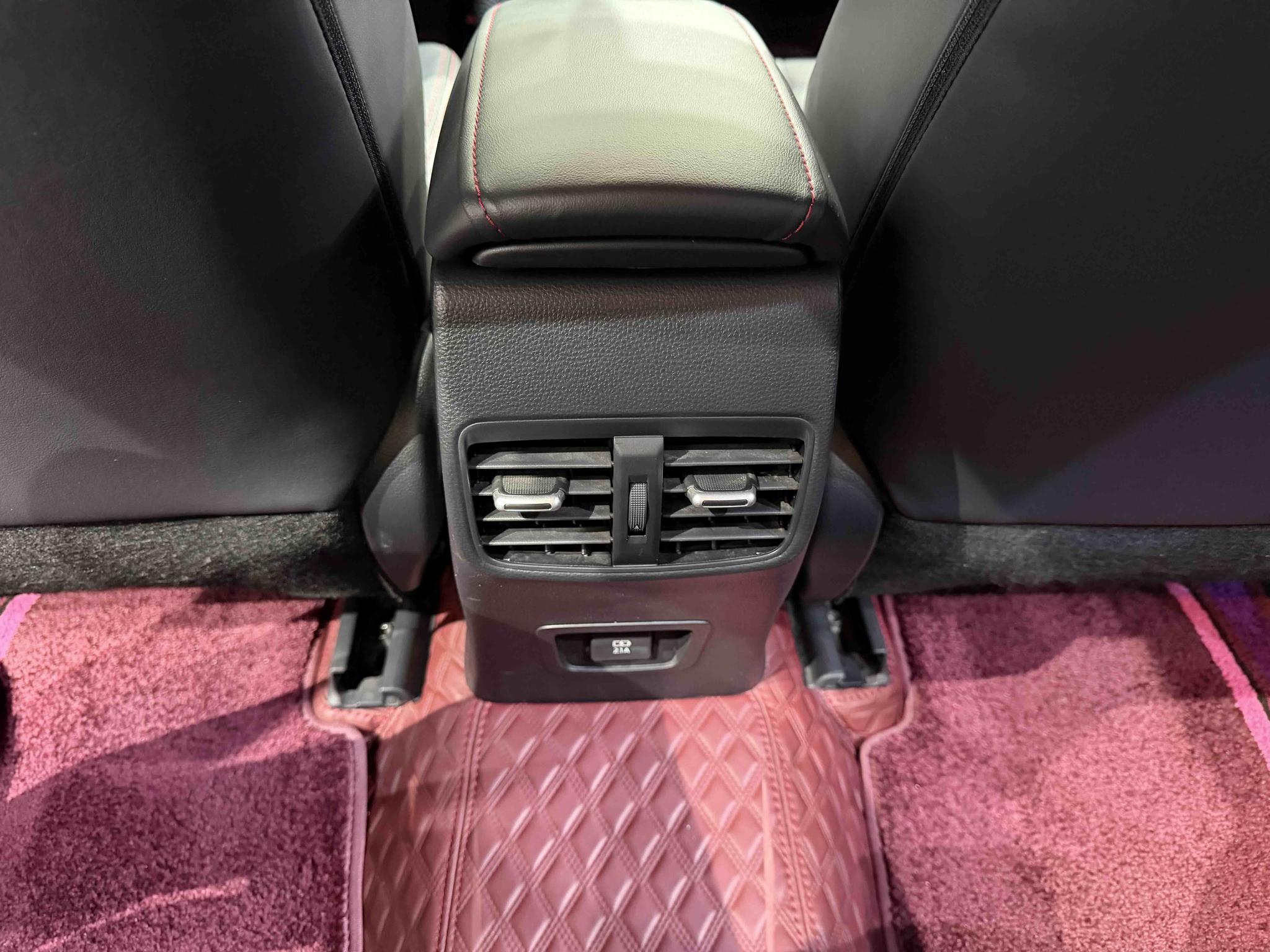 Toyota Corolla 2022, фото 15