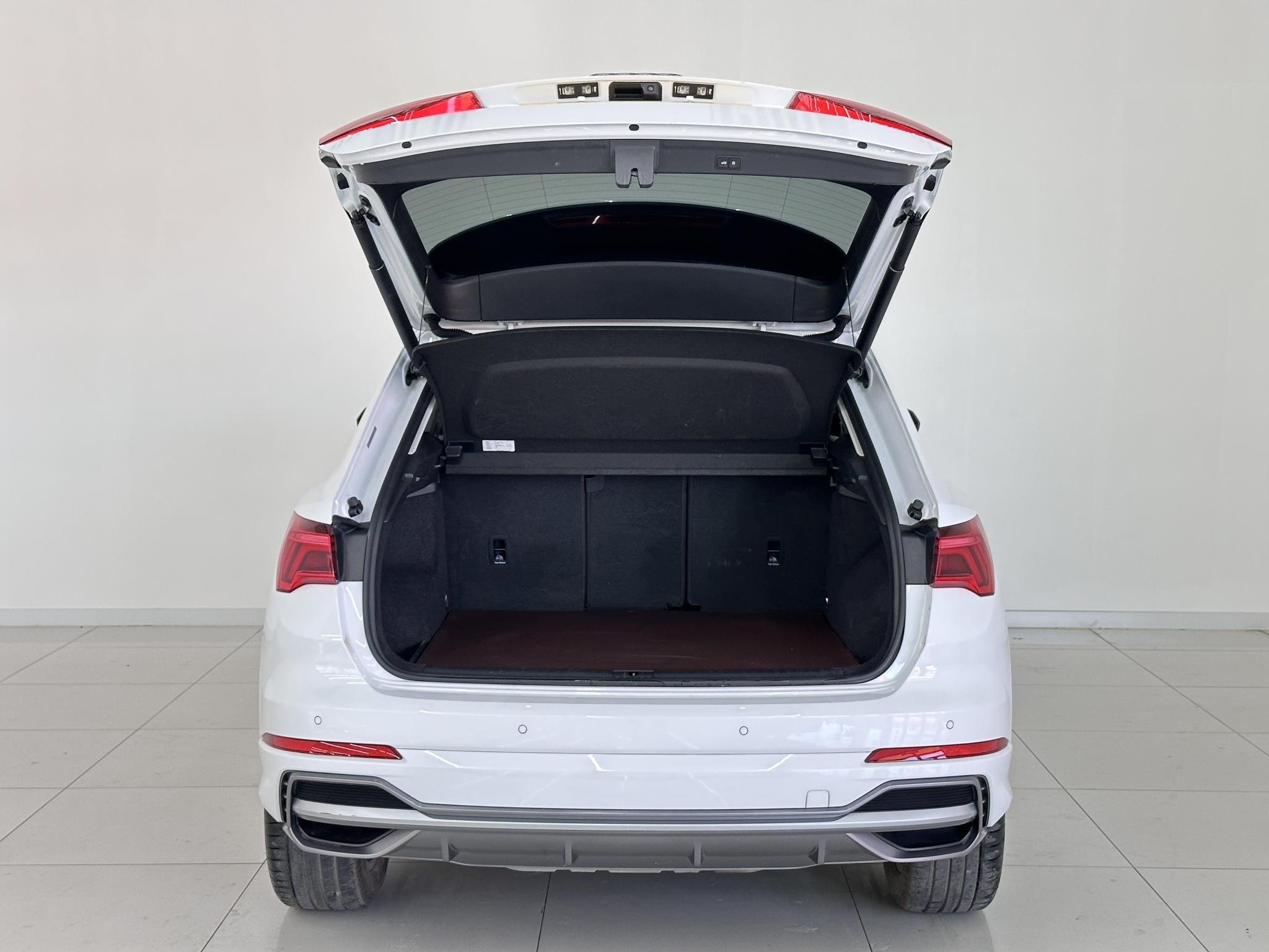 Audi Q3 2022, фото 15