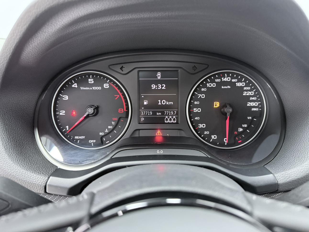 Audi Q2L 2022, фото 15