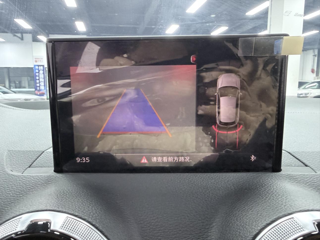 Audi Q2L 2022, фото 17