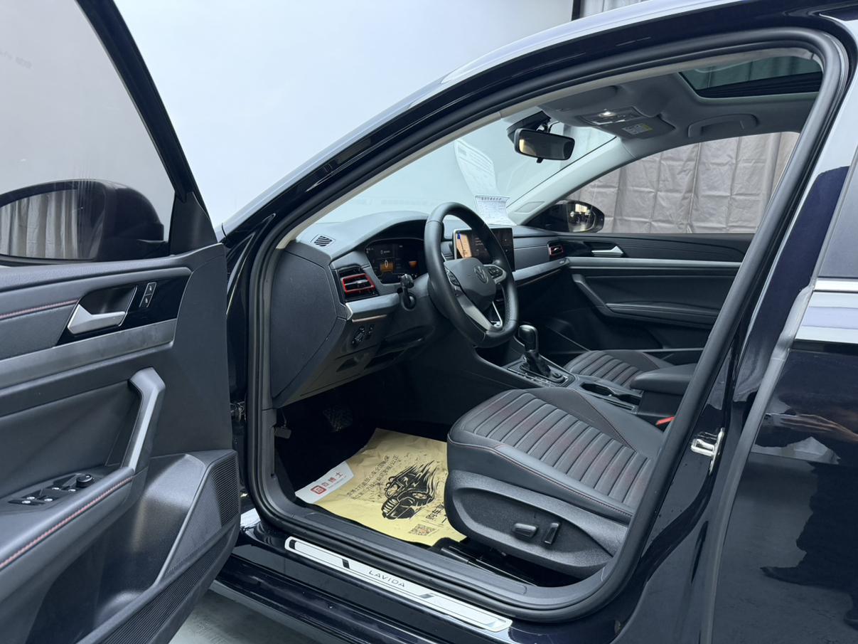 Volkswagen Lavida 2023, фото 9