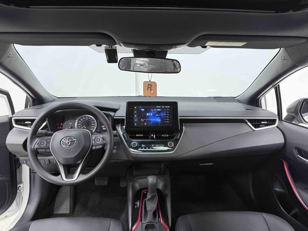 Toyota Corolla 2022, фото 8