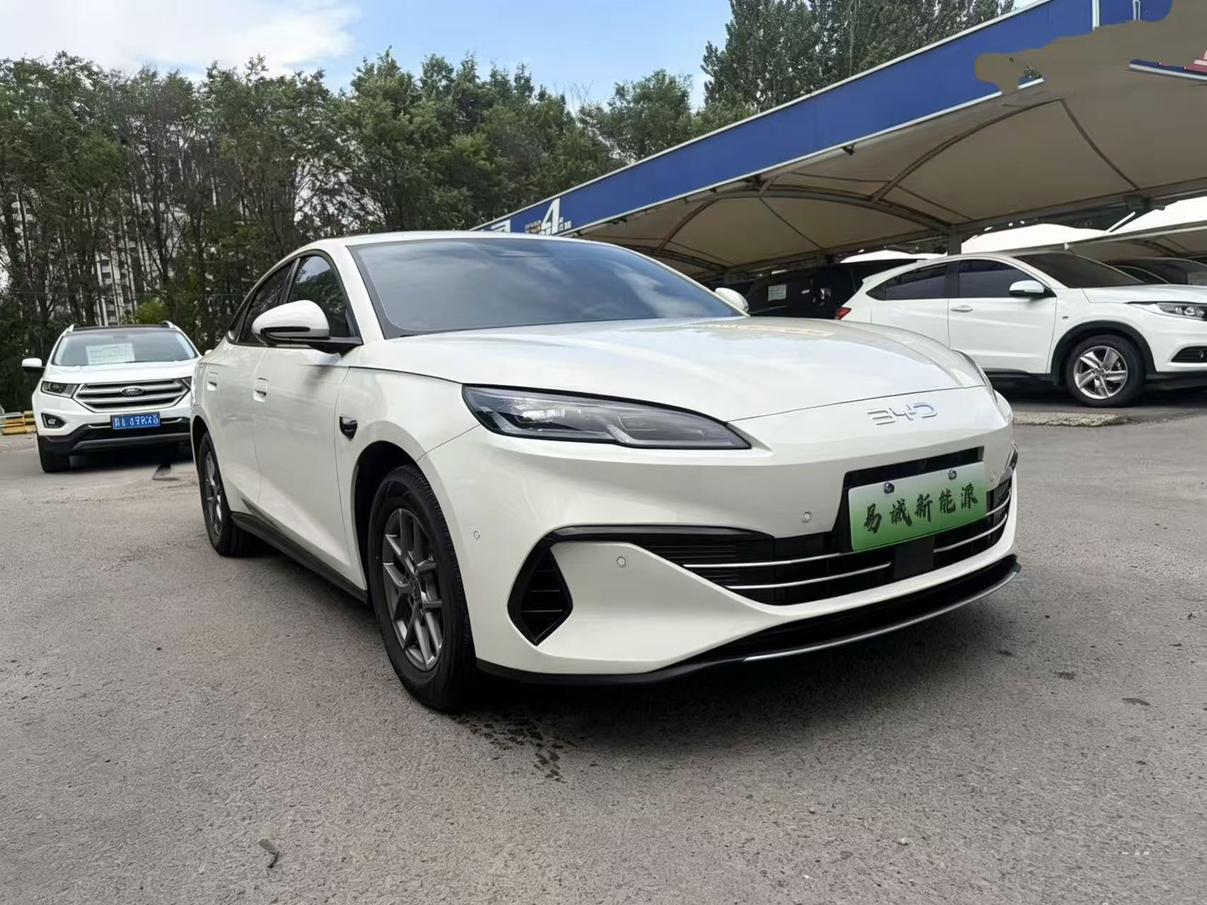 BYD Seal 2025, фото 3