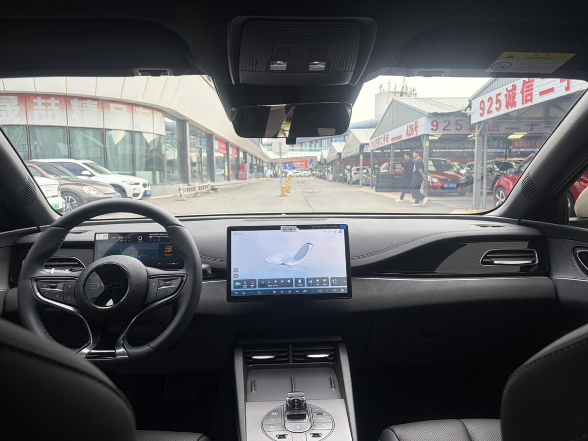 BYD Seal 2025, фото 8