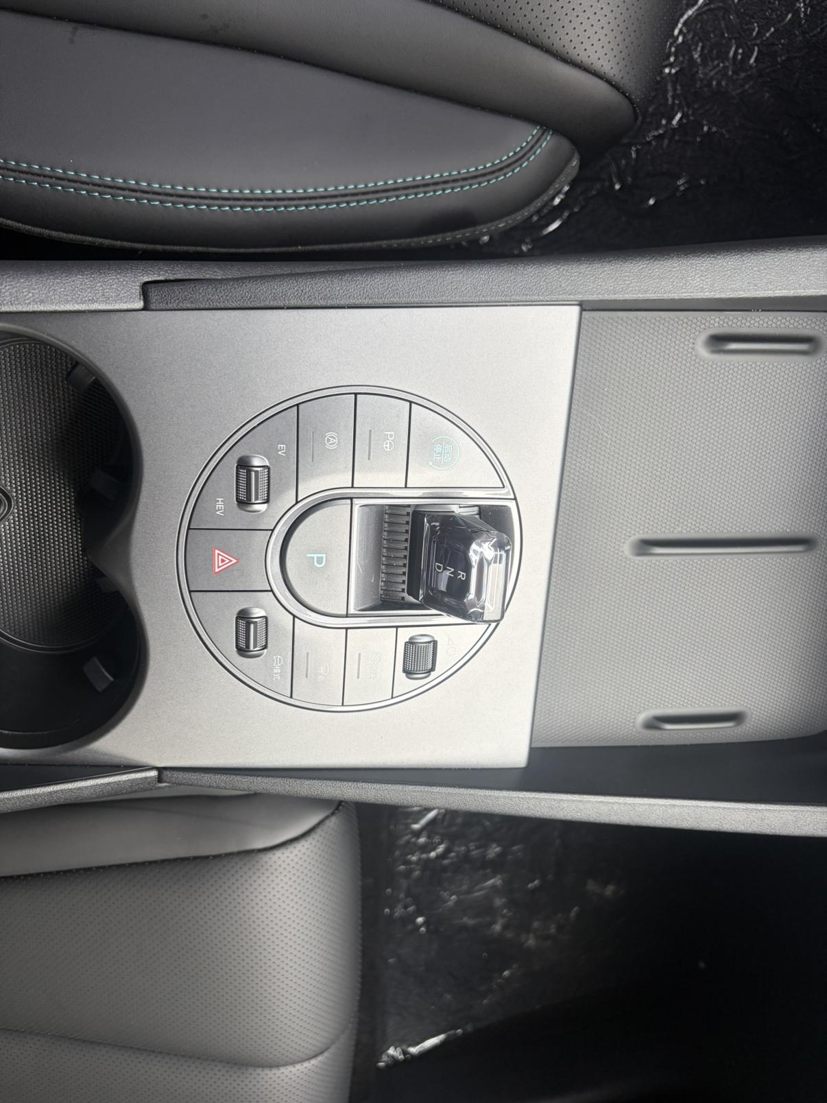 BYD Seal 2025, фото 9