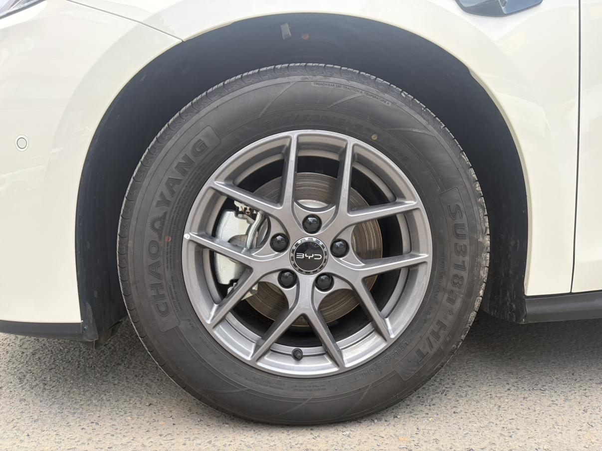 BYD Seal 2025, фото 12