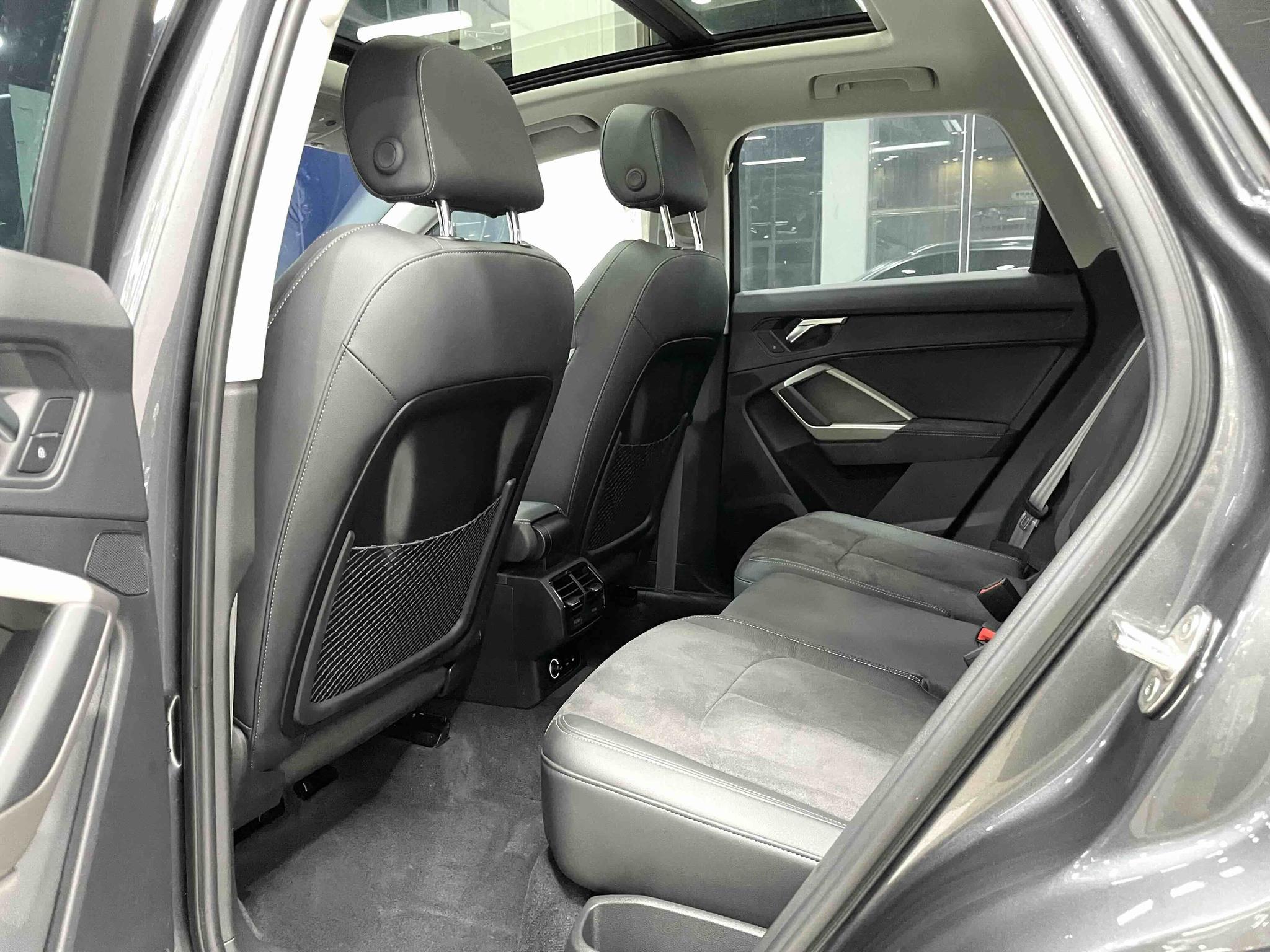 Audi Q3 2023, фото 10