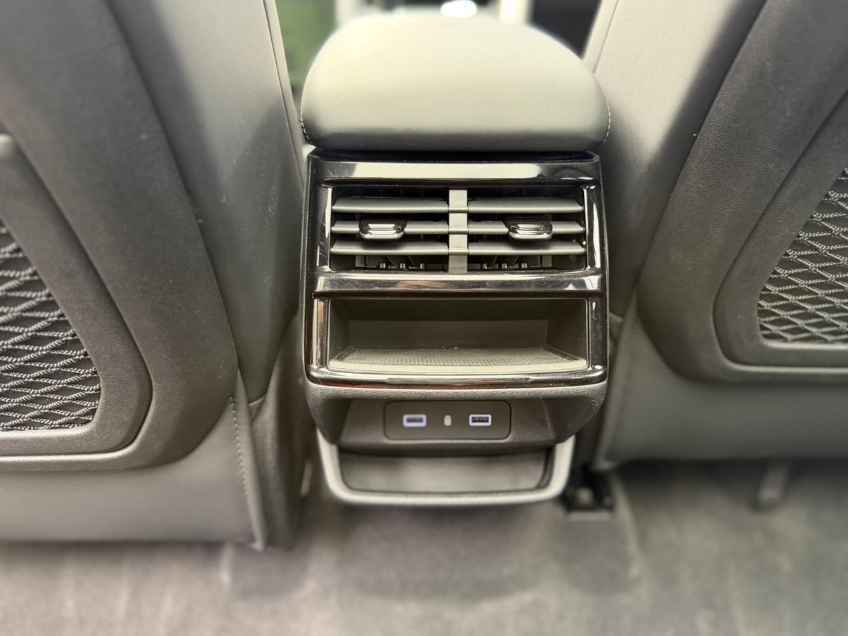 Geely Xingyue L 2024, фото 15