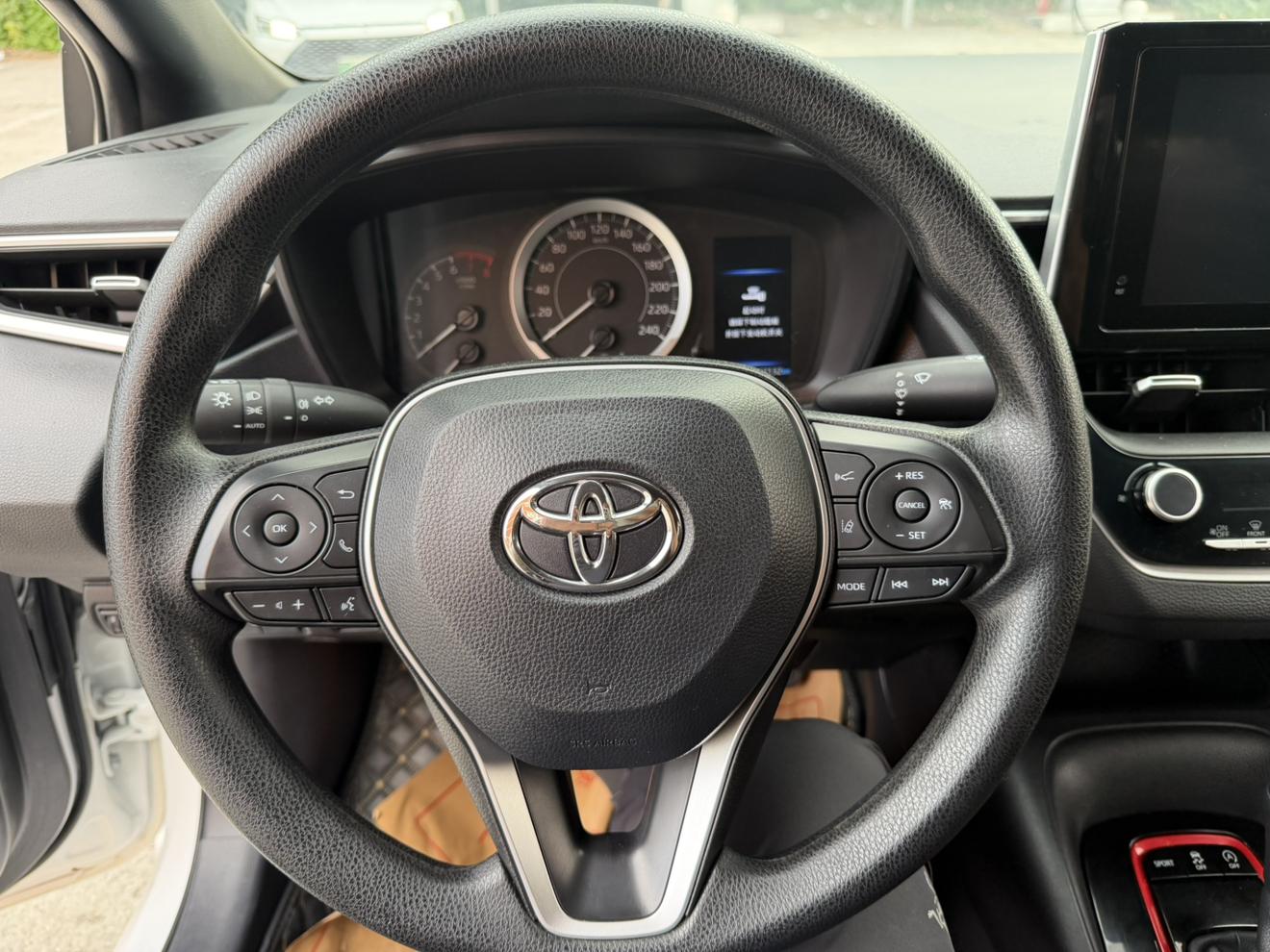 Toyota Corolla 2021, фото 13