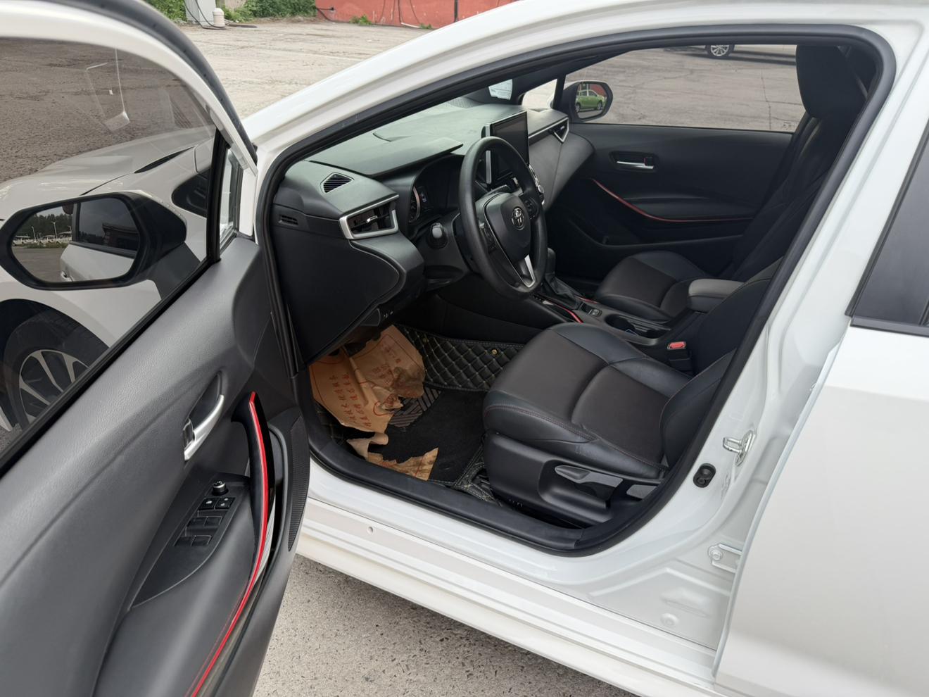 Toyota Corolla 2021, фото 17