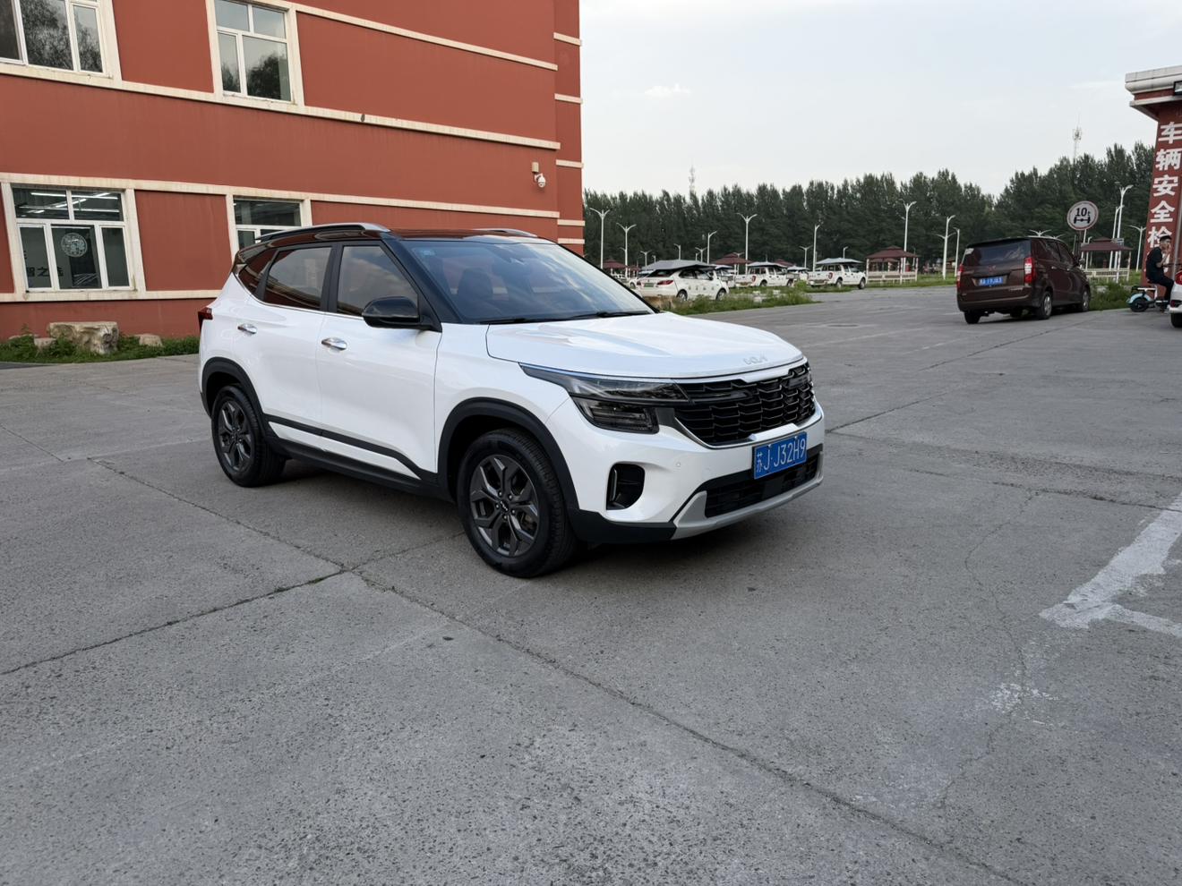 Kia Seltos 2023, фото 3