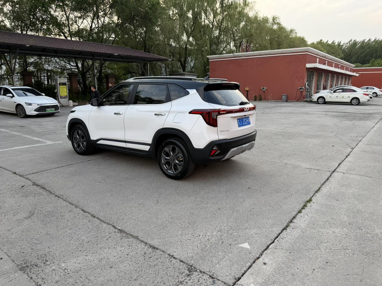 Kia Seltos 2023, фото 6