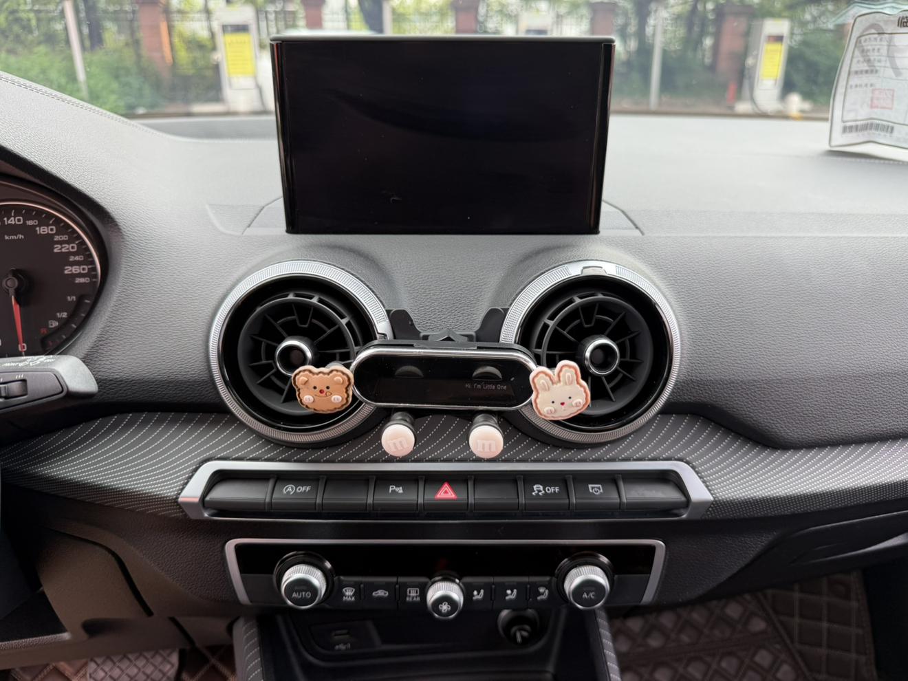 Audi Q2L 2022, фото 17