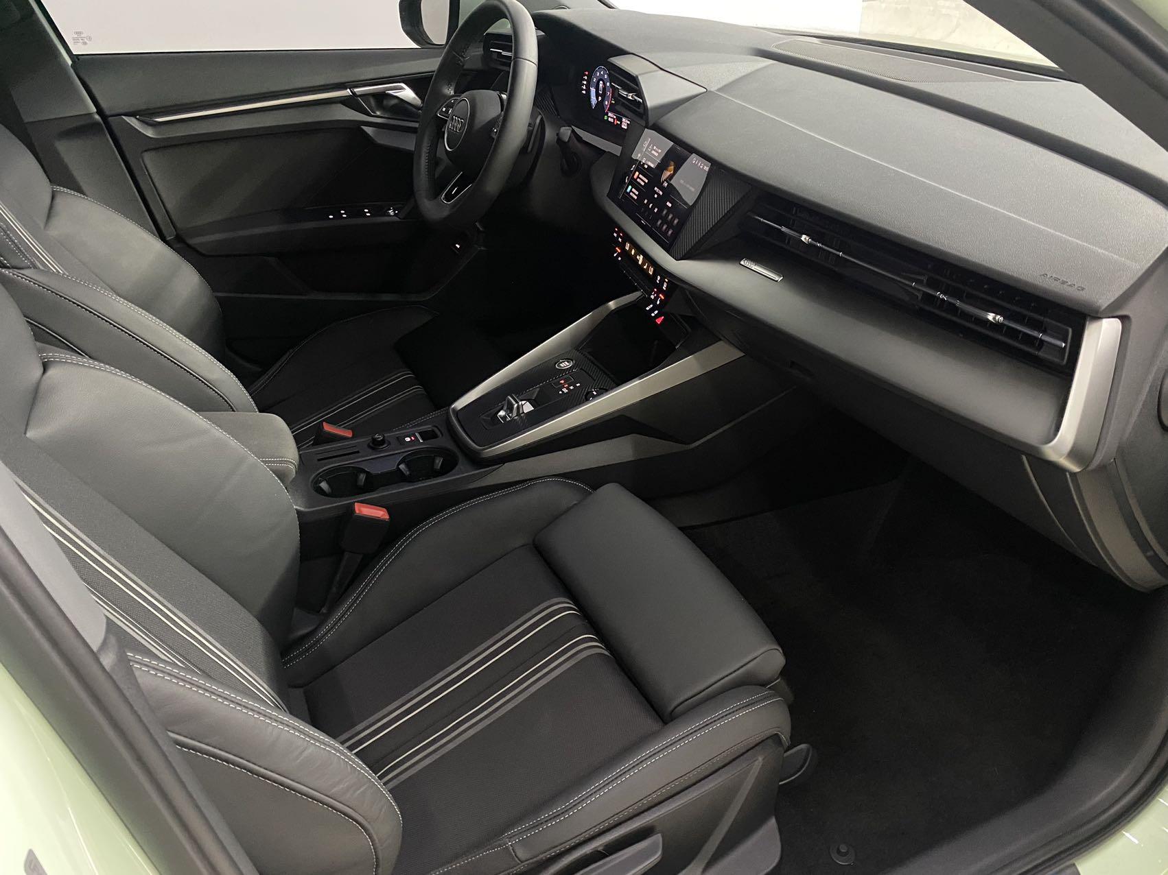 Audi A3 2022, фото 14