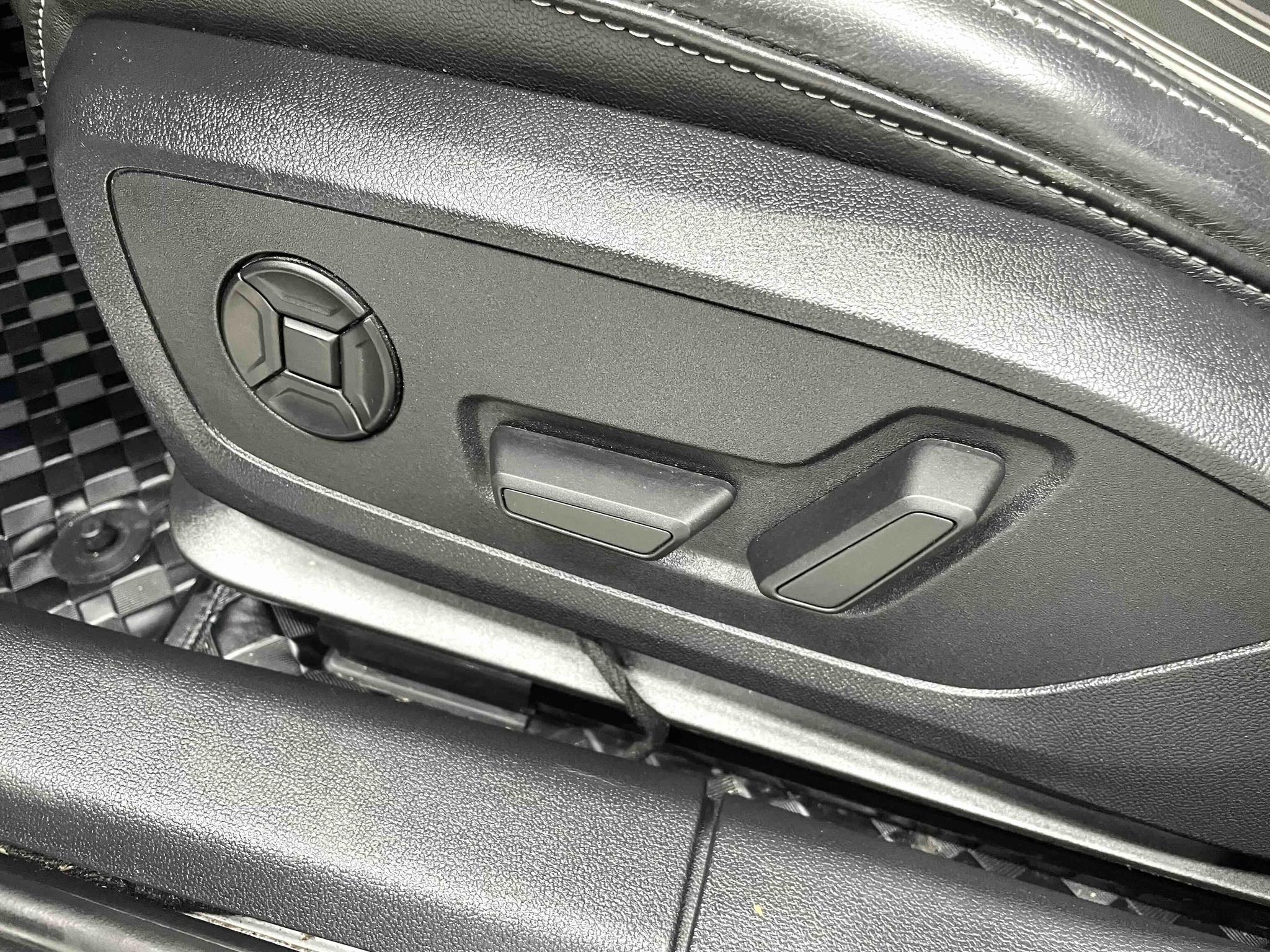 Audi A3 2023, фото 17