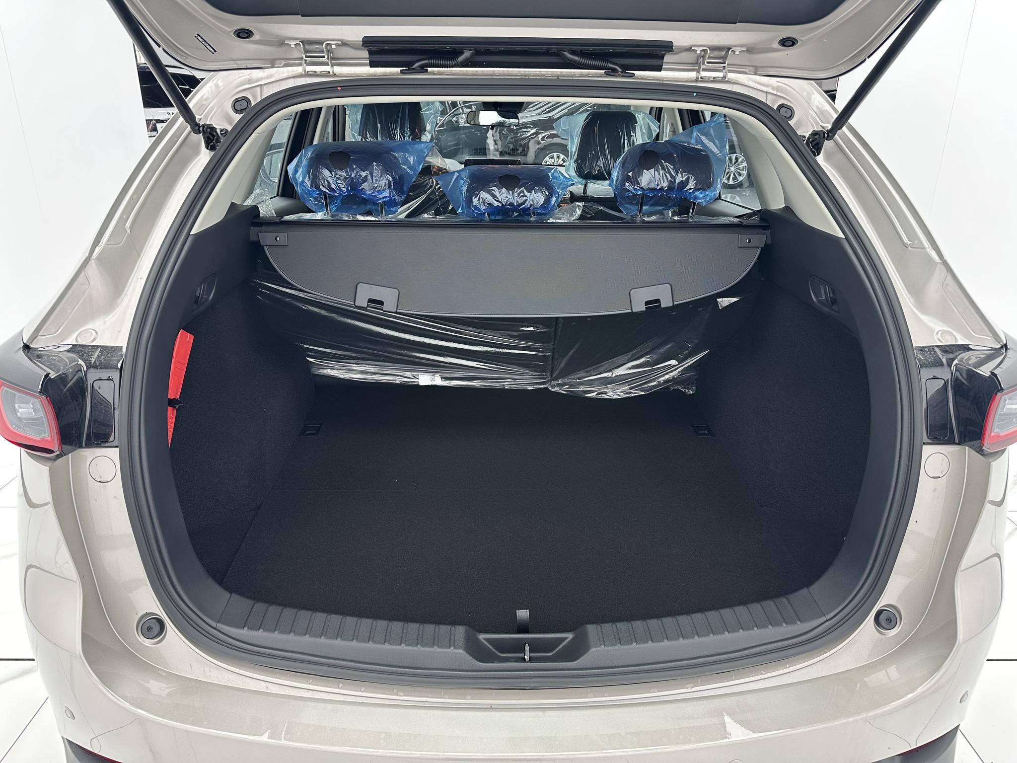 Mazda CX-5 2025, фото 17