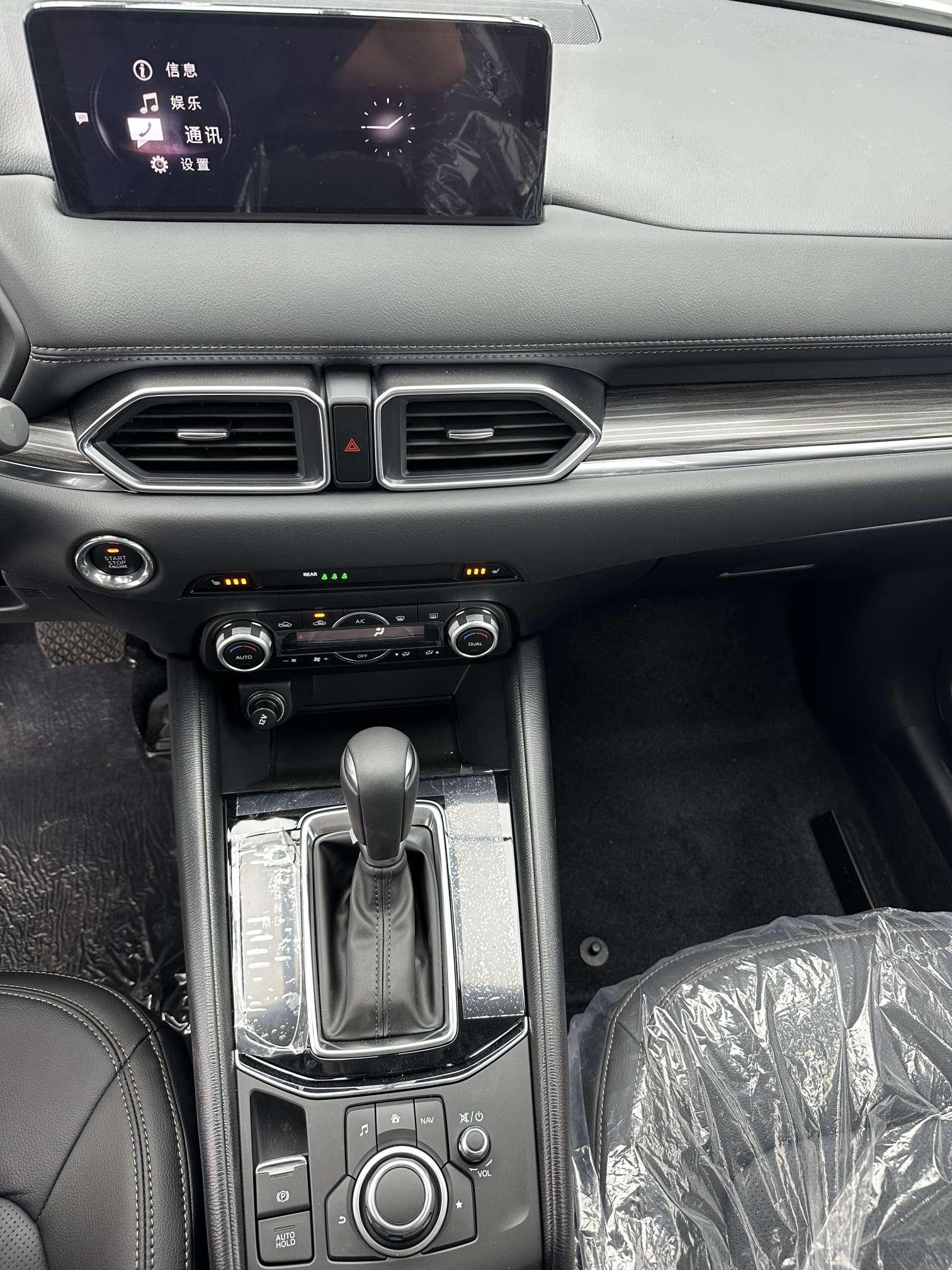 Mazda CX-5 2025, фото 16
