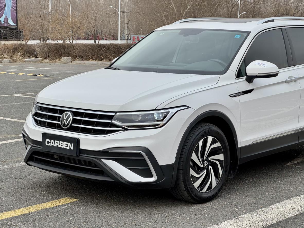 Volkswagen Tiguan 2022, фото 14