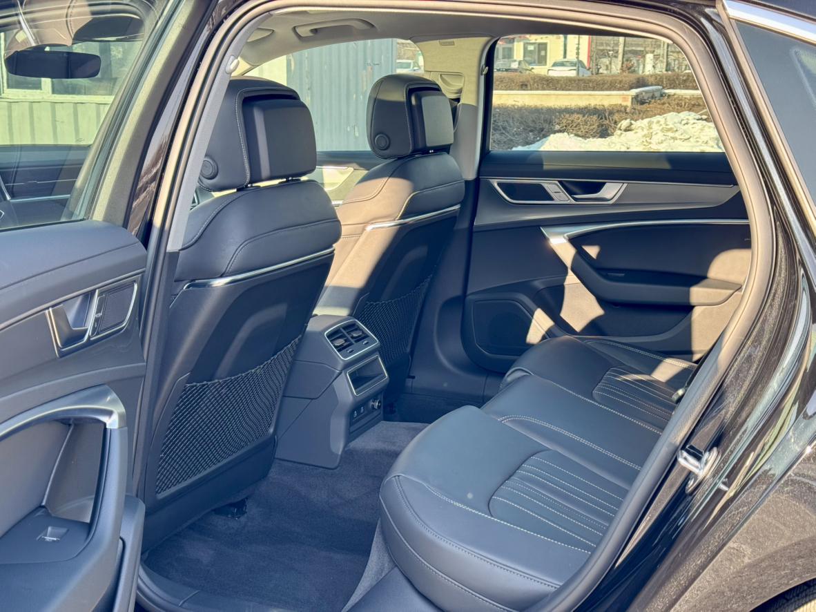 Audi A6L 2023, фото 6
