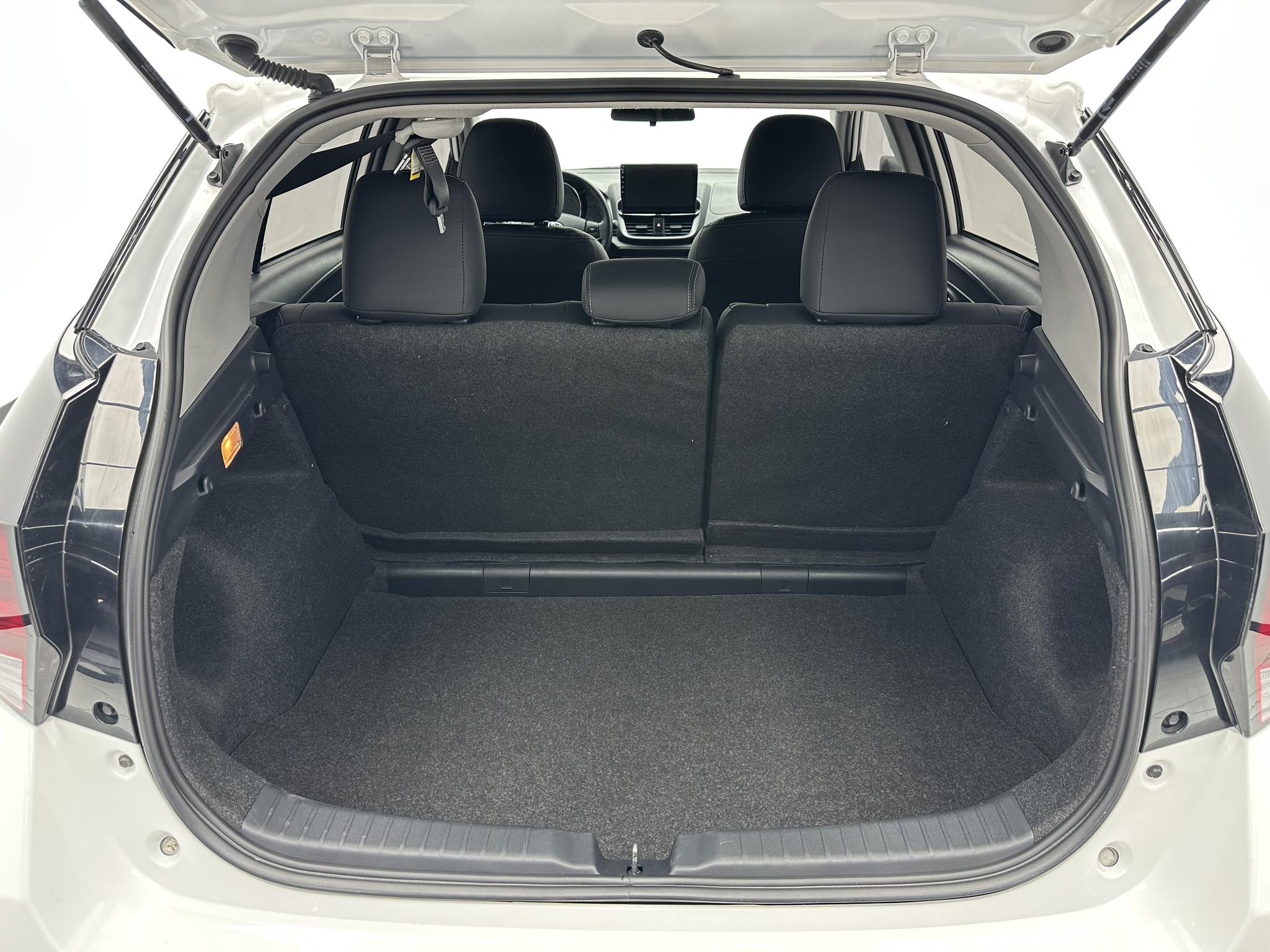 Toyota Yaris 2022, фото 15