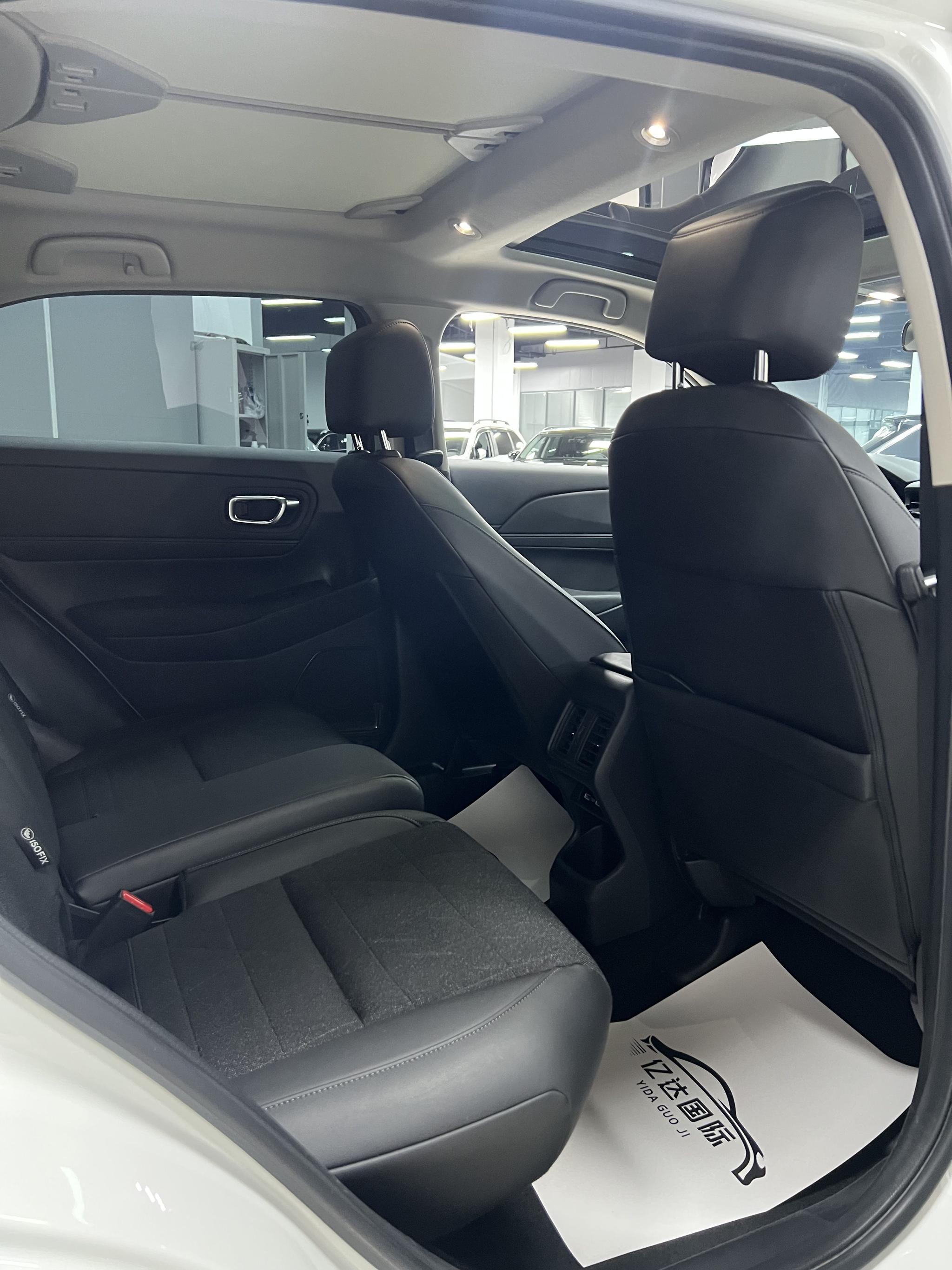 Honda HR-V 2023, фото 16