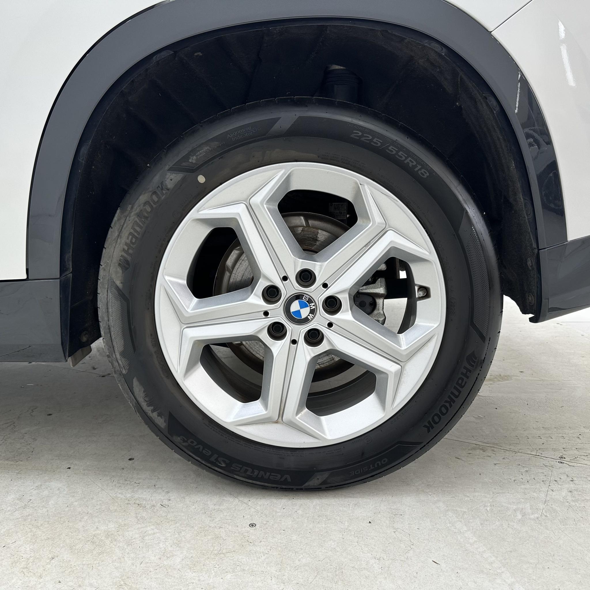BMW X1 2023, фото 17