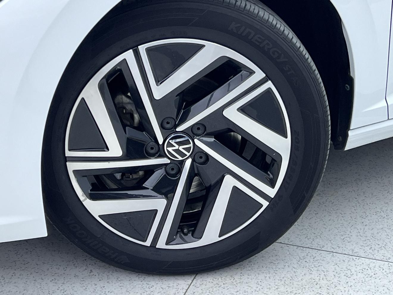 Volkswagen Jetta 2023, фото 7