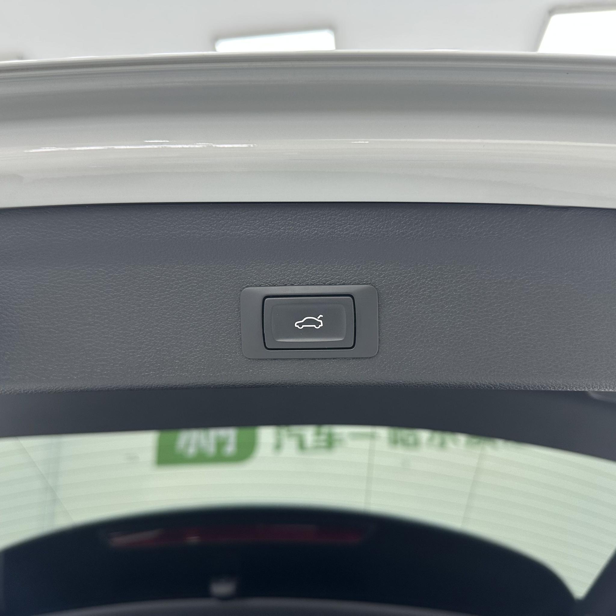 Audi Q3 2023, фото 15