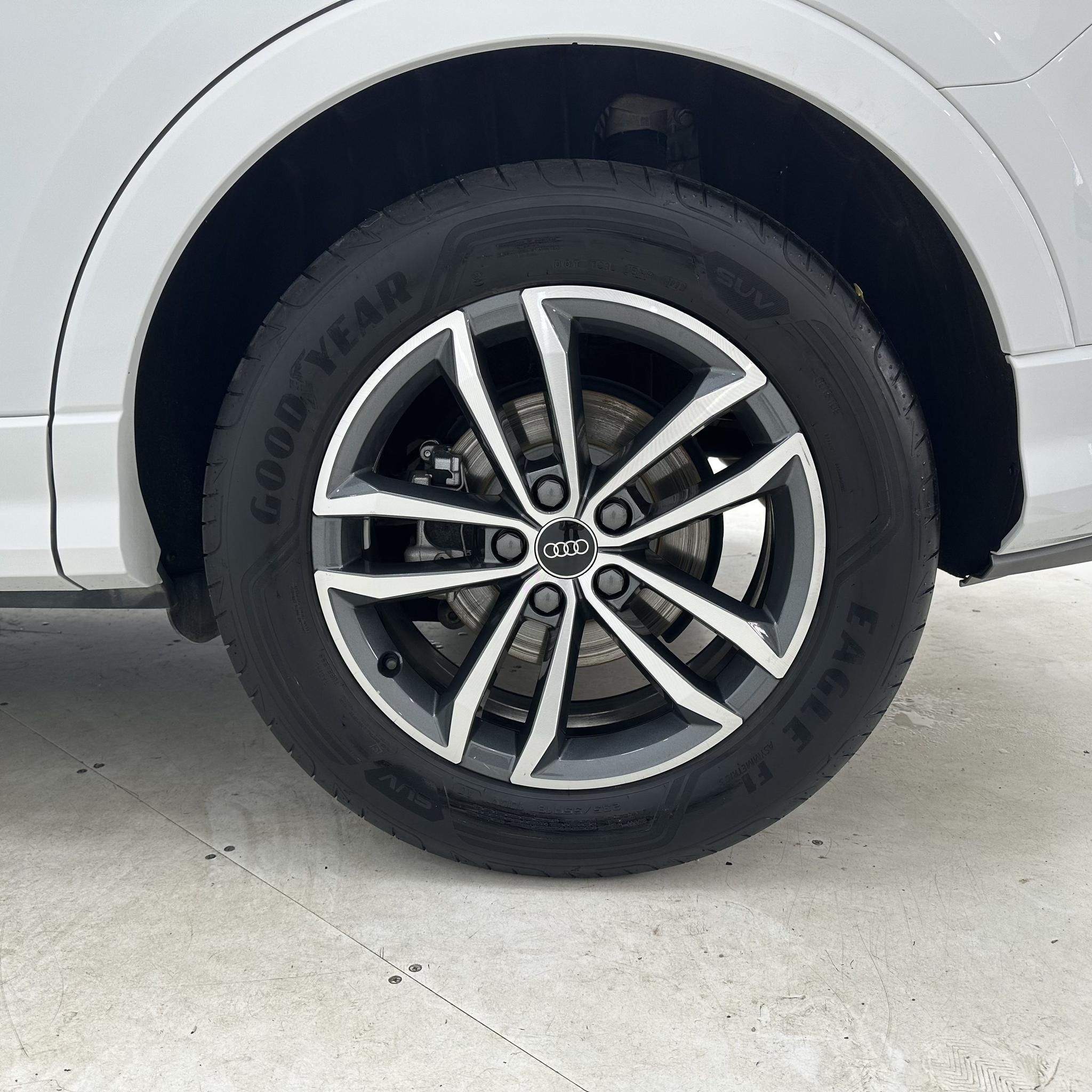 Audi Q3 2023, фото 17