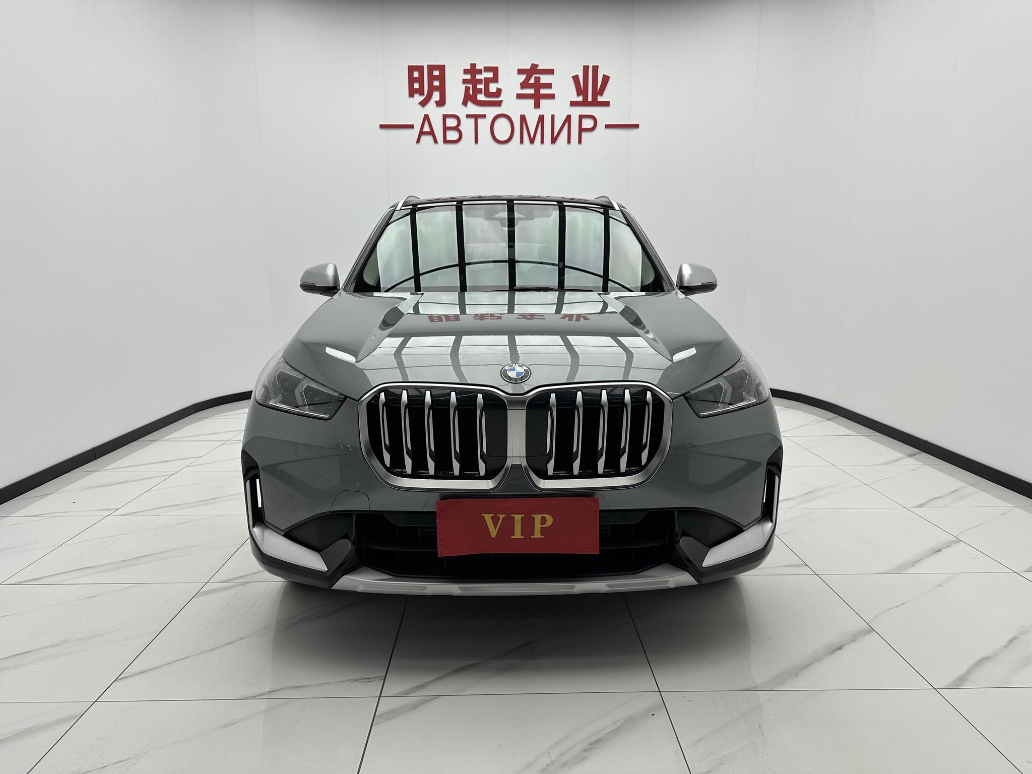BMW X1 2023, фото 2