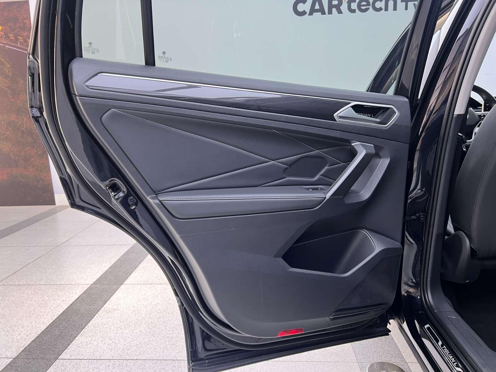 Volkswagen Tiguan 2023, фото 15
