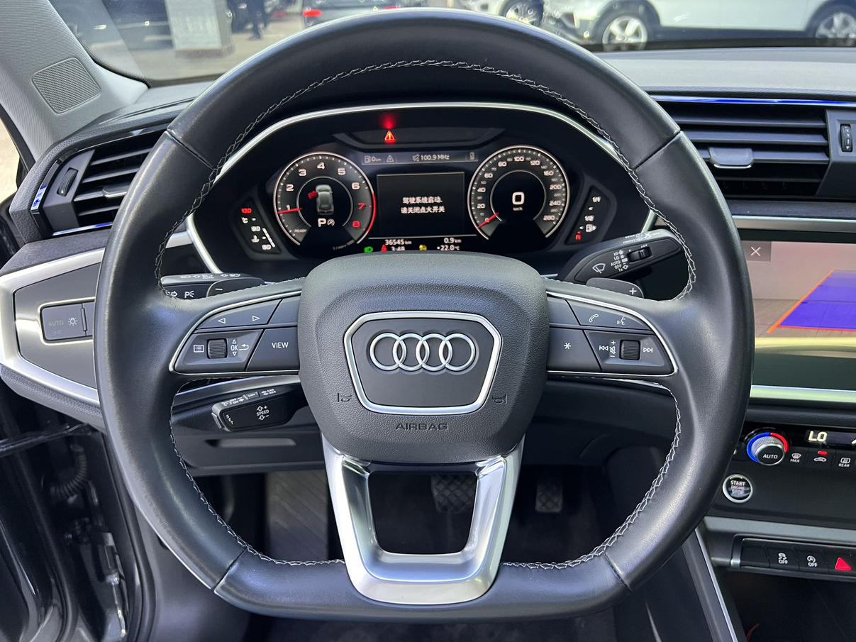 Audi Q3 2023, фото 7