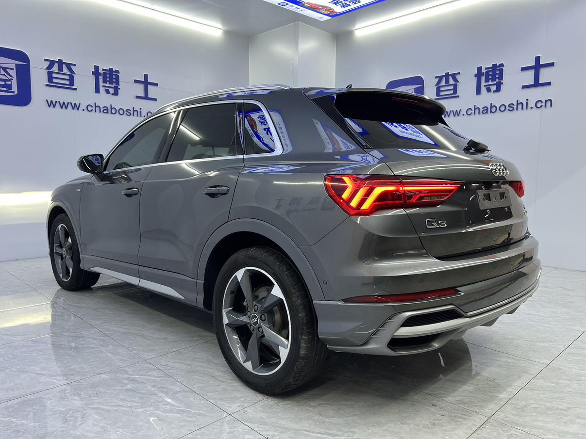 Audi Q3 2023, фото 14