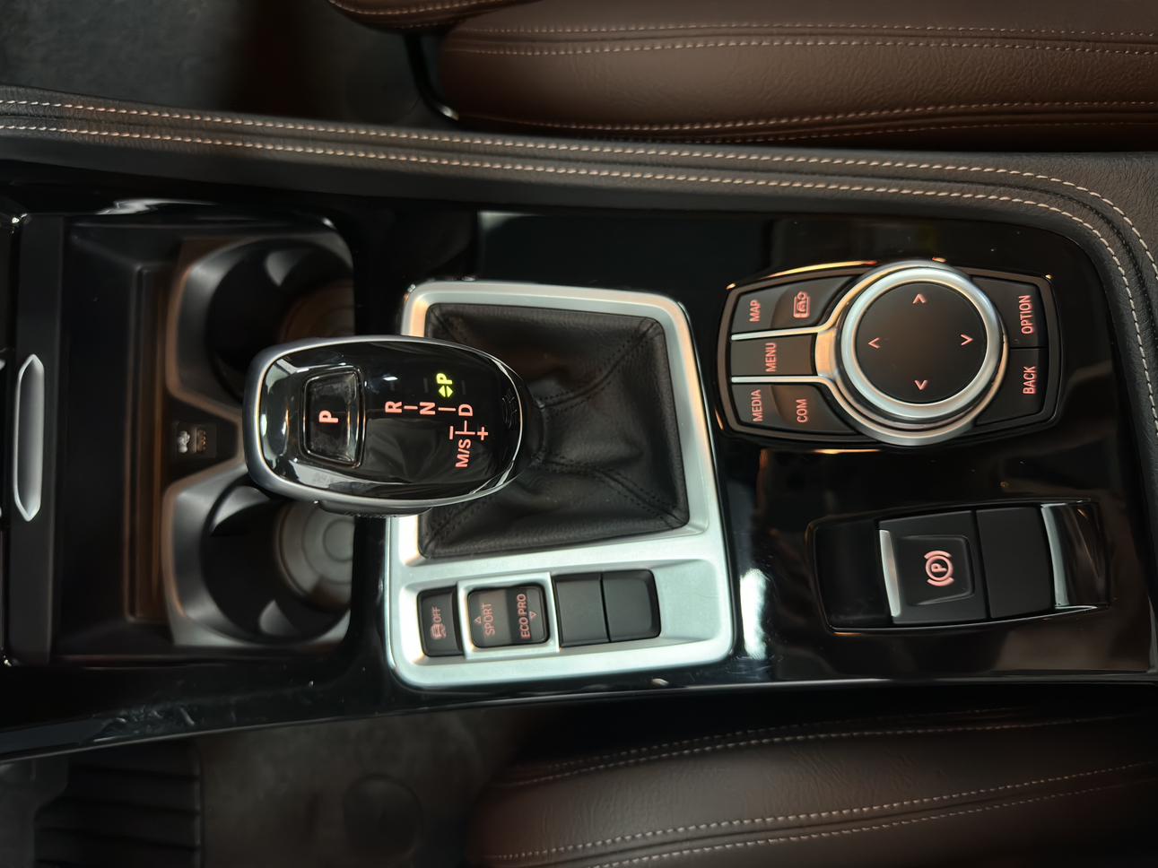 BMW 1 2021, фото 15