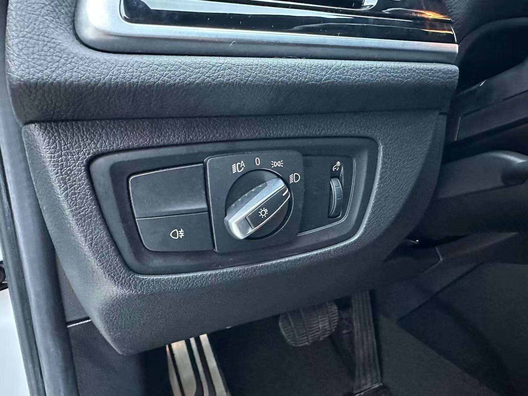 BMW 1 Series 2021, фото 14