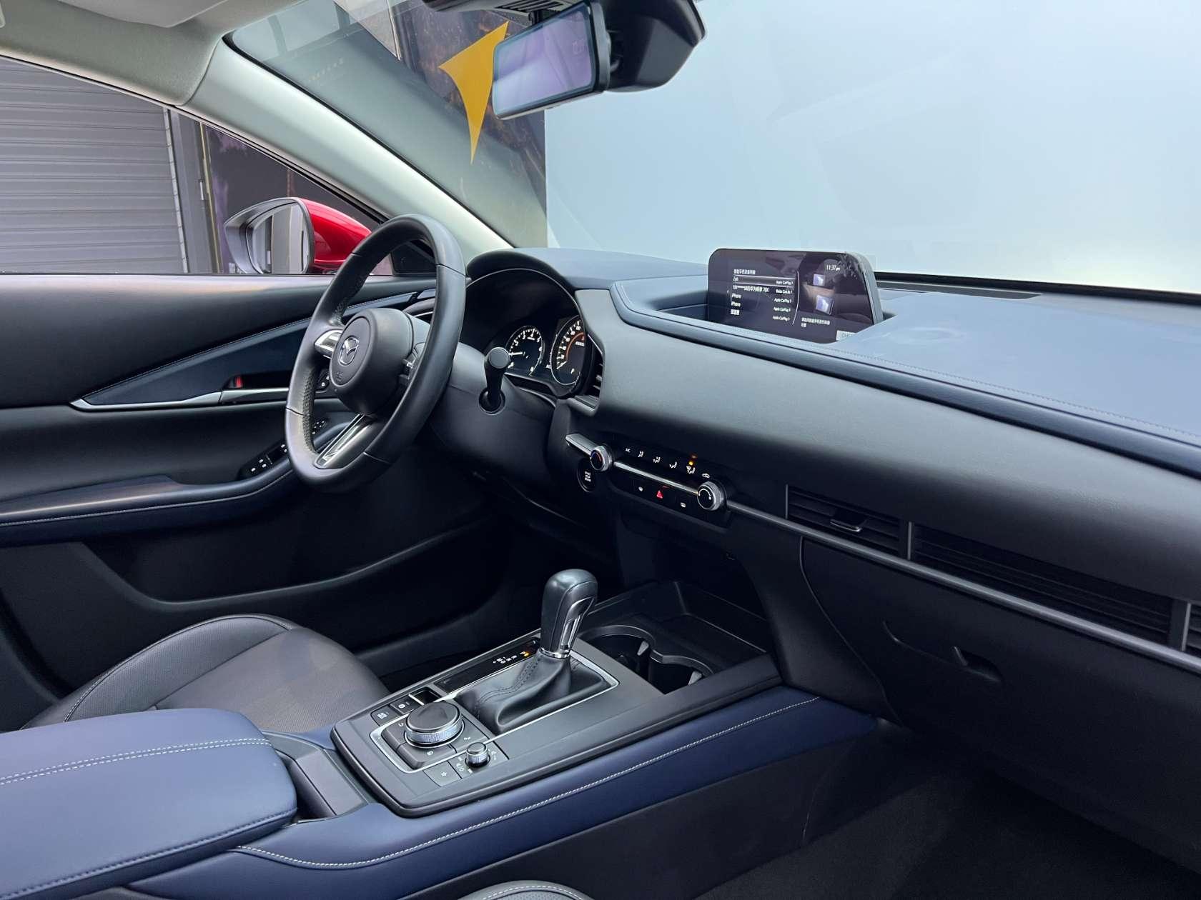 Mazda CX-30 2021, фото 15